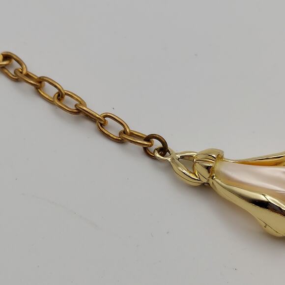 Pastel Pink & Seafoam Green Necklace & Clip Earrings Set Molded Plastic Lucite - Picture 14 of 16